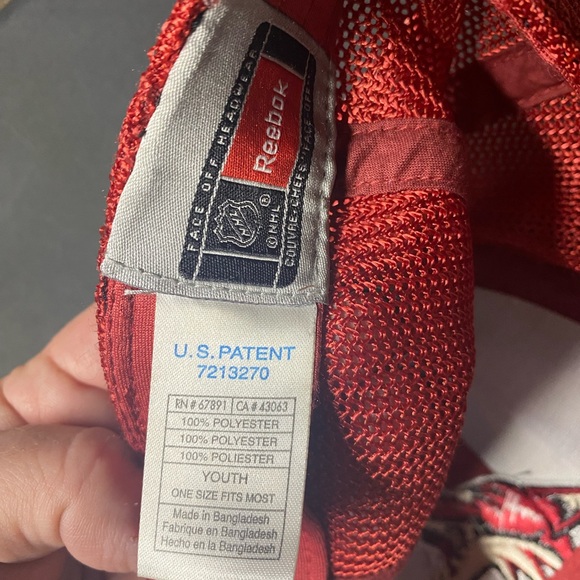 Size kids 10/12 Arizona Coyotes bundle - Picture 9 of 9